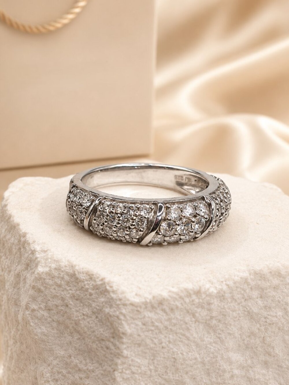 Starlight Curve Band